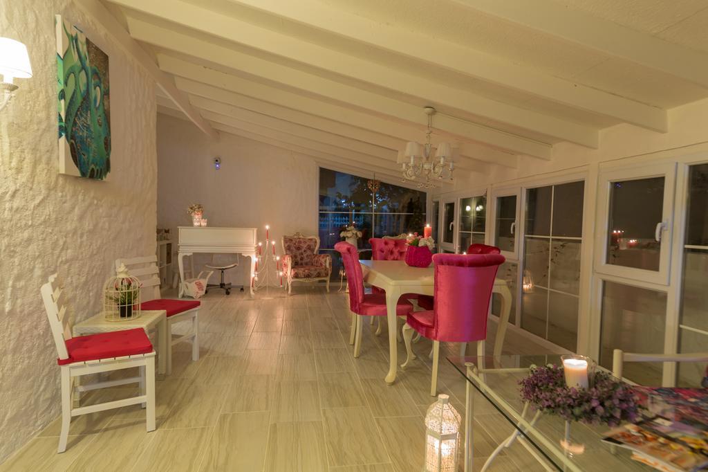 Duruhan Hotel Alaçatı Esterno foto